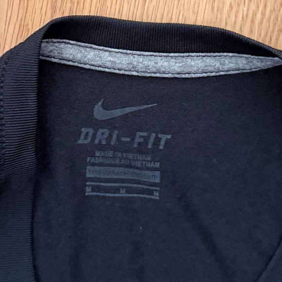 Nike Men's Penn State Basketball Long-Sleeve Dri-Fit (M) - Picture 5 of 7